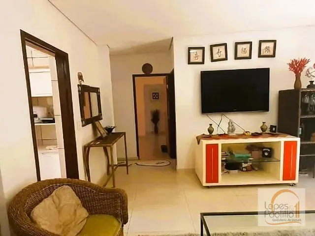 Chácara com 2422m² 4 quartos e 6 banheiros, à venda, no bairro Jardim Estância Brasil em Atibaia