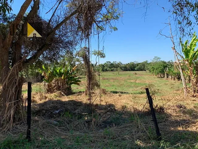Chácara com 7785m², à venda, no bairro Santa Luzia em Caçapava