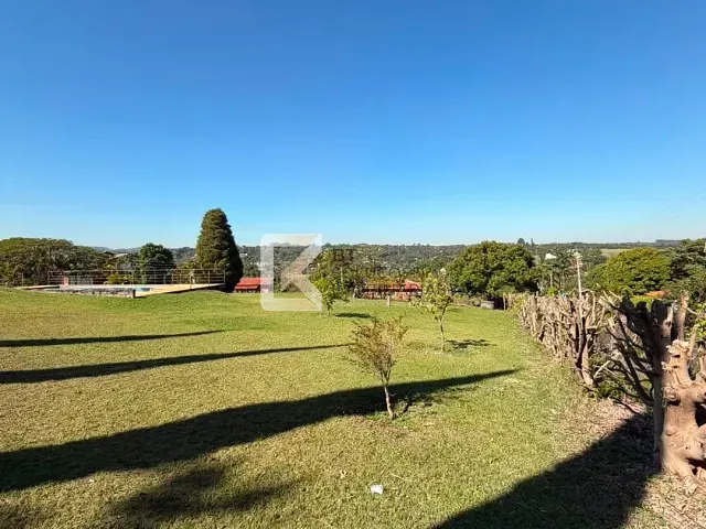 Chácara com 3600m² 3 quartos e 3 banheiros, à venda, no bairro Vale das Laranjeiras em Indaiatuba