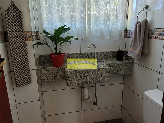 Chácara com 4700m² 2 quartos e 3 banheiros, à venda, no bairro Jardim Rosaura em Jundiaí