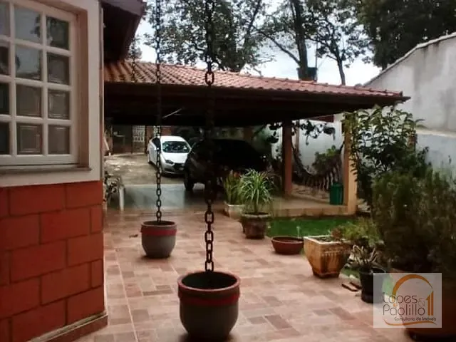 Chácara com 2006m² 3 quartos e 4 banheiros, à venda, no bairro Jardim Estância Brasil em Atibaia