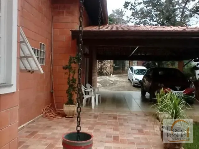 Chácara com 2006m² 3 quartos e 4 banheiros, à venda, no bairro Jardim Estância Brasil em Atibaia