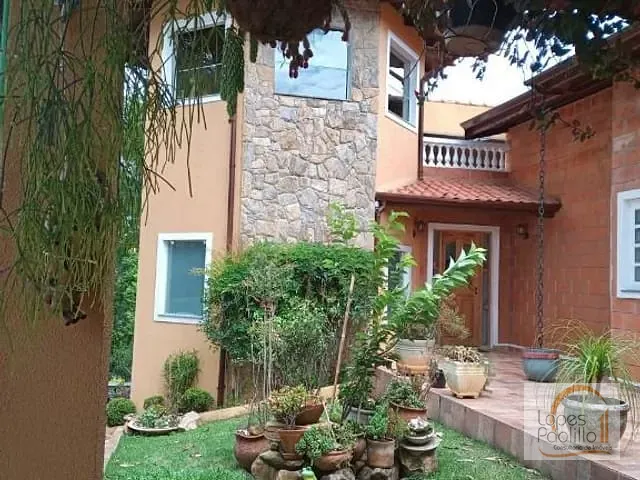 Chácara com 2006m² 3 quartos e 4 banheiros, à venda, no bairro Jardim Estância Brasil em Atibaia
