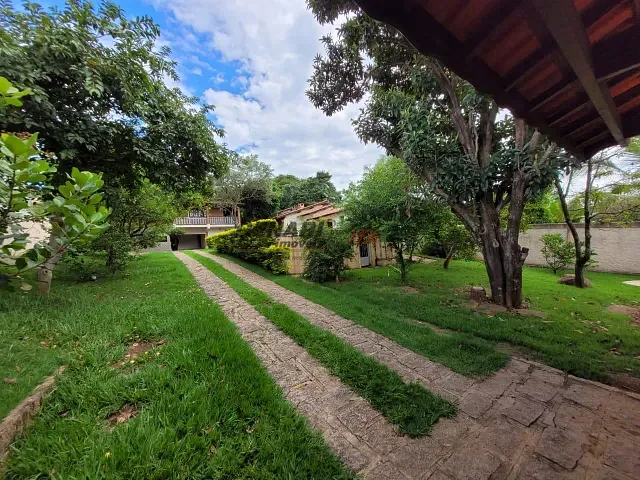 Chácara com 1000m² 3 quartos e 4 banheiros, à venda, no bairro Colinas do Mosteiro de Itaici em Indaiatuba
