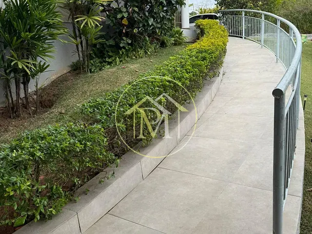 Chácara com 1200m² 4 quartos e 4 banheiros, à venda, no bairro Centro em Araçoiaba da Serra