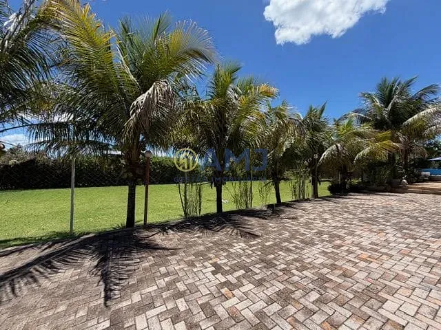 Chácara com 2400m² 6 quartos e 9 banheiros, à venda, no bairro Terra do Boi 1 em Hidrolândia