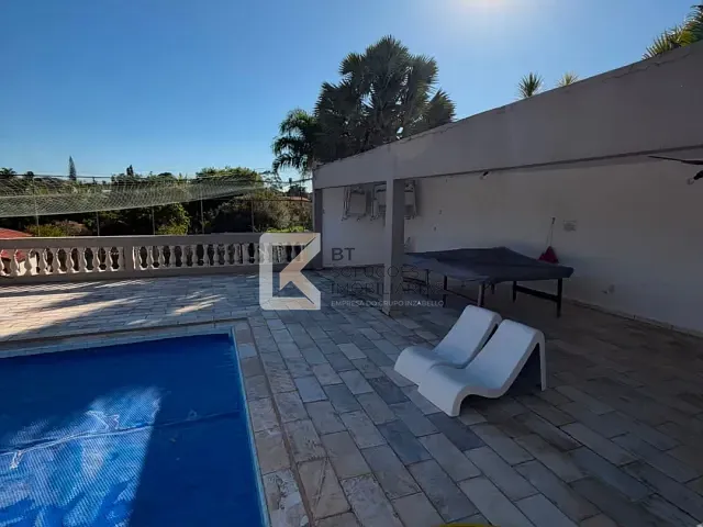 Chácara com 2500m² 4 quartos e 2 banheiros, à venda, no bairro Colinas do Mosteiro de Itaici em Indaiatuba