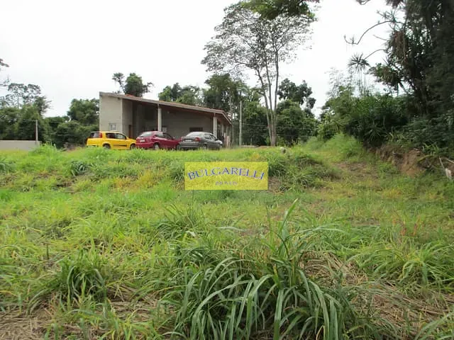 Chácara com 1700m² 3 quartos e 2 banheiros, à venda, no bairro Corrupira em Jundiaí