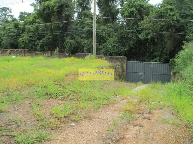 Chácara com 1700m² 3 quartos e 2 banheiros, à venda, no bairro Corrupira em Jundiaí