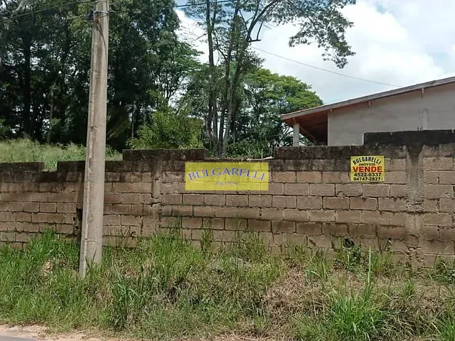 Chácara com 1700m² 3 quartos e 2 banheiros, à venda, no bairro Corrupira em Jundiaí