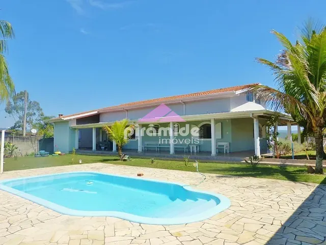 Chácara com 2300m² 3 quartos e 3 banheiros, à venda, no bairro Santa Edwiges em Paraibuna