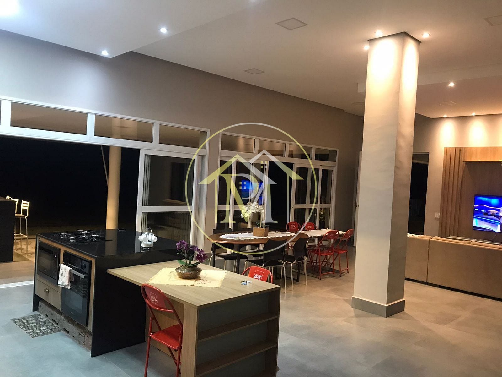Chácara à venda com 4 quartos, 250m² - Foto 16