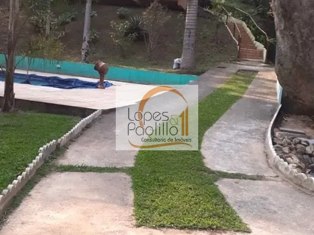 Chácara com 23000m² 4 quartos e 6 banheiros, à venda, no bairro Luiz Fagundes em Mairiporã