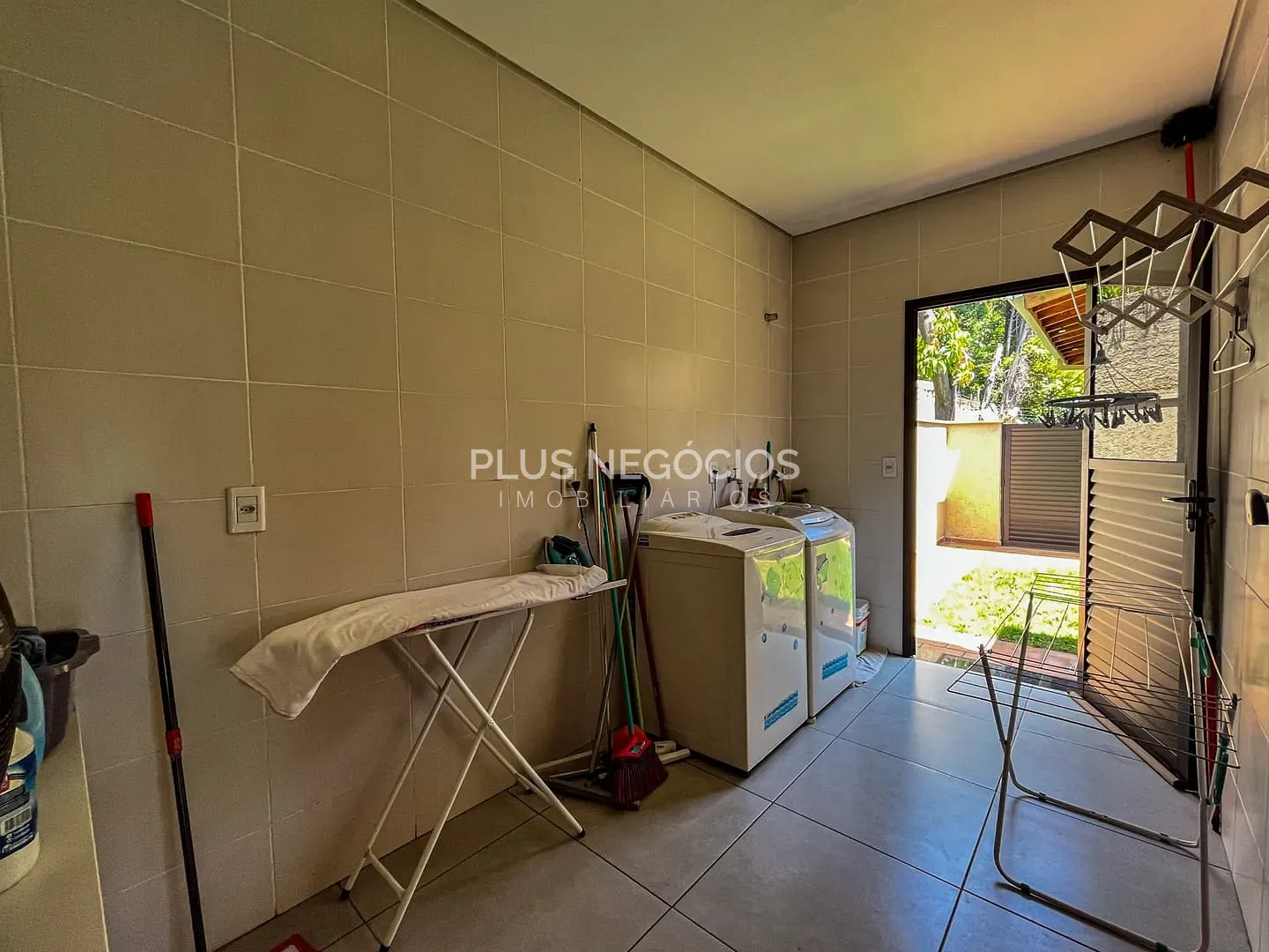 Chácara, 2 quartos, 2500 m² - Foto 51