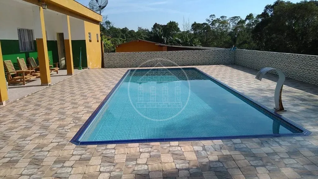 Sítio, 3 quartos, 6586 m² - Foto 1