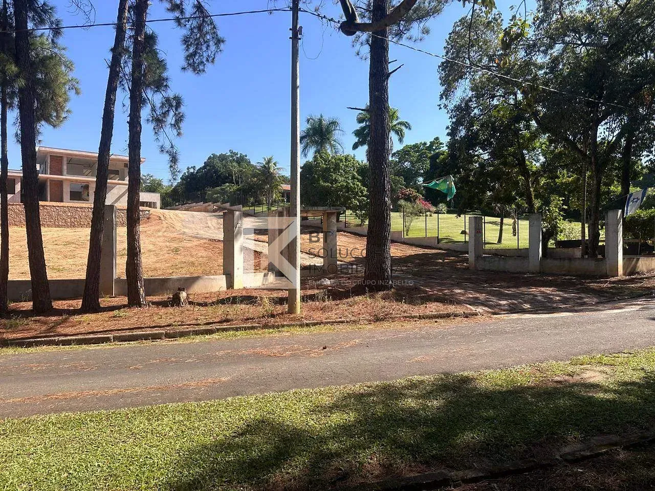 Chácara, 6 quartos, 900 m² - Foto 1