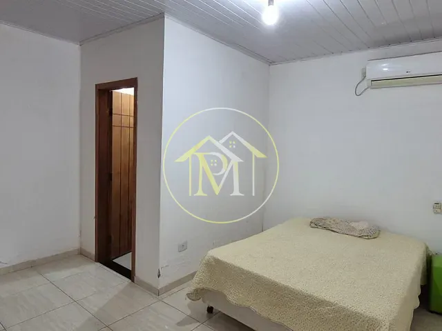 Chácara com 18000m² 4 quartos e 3 banheiros, à venda, no bairro Rural em Quadra