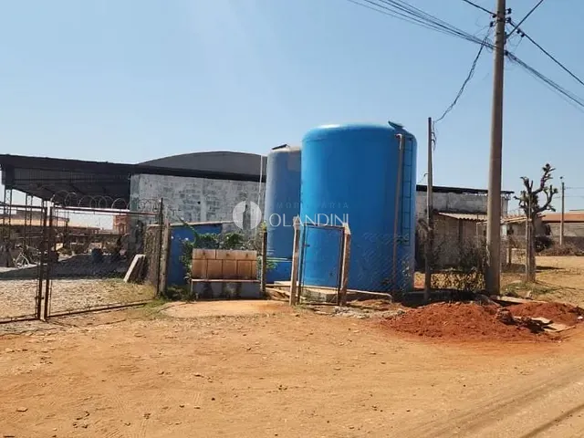 Chácara com 3209m² 2 quartos e 1 banheiro, à venda, no bairro Área Rural de Artur Nogueira em Artur Nogueira