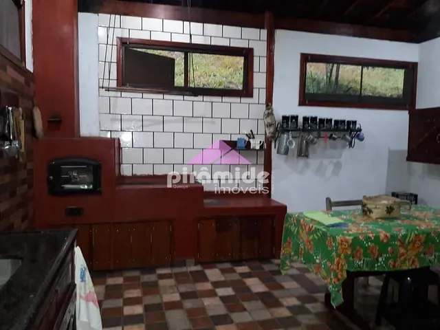 Chácara com 5000m², à venda, no bairro Pau de Saia em São José dos Campos