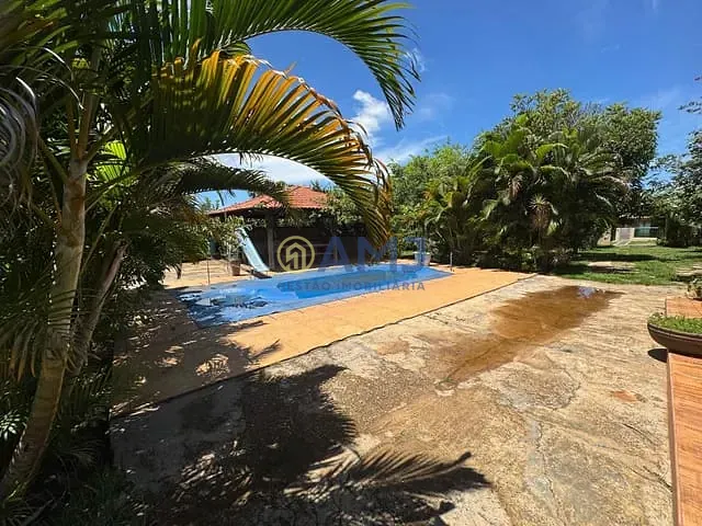 Chácara com 2030m² 4 quartos e 4 banheiros, à venda, no bairro Zona Rural em Hidrolândia