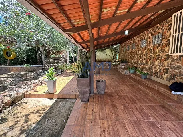 Chácara com 2030m² 4 quartos e 4 banheiros, à venda, no bairro Zona Rural em Hidrolândia