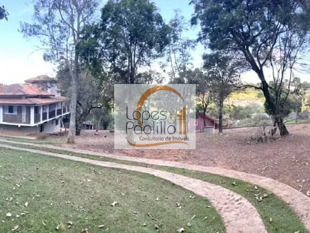 Chácara com 4000m² 3 quartos e 3 banheiros, à venda, no bairro Jardim Maracanã em Atibaia