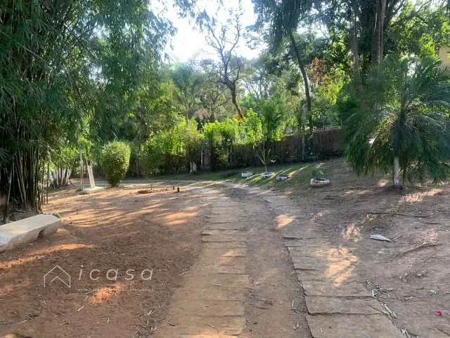 Chácara com 6000m² 4 quartos e 3 banheiros, à venda, no bairro Guamirim em Caçapava