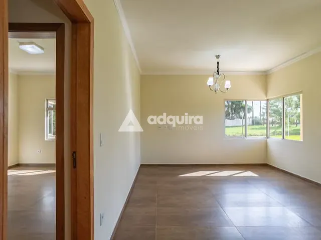 Chácara com 3500m², à venda, no bairro Centro em Carambeí