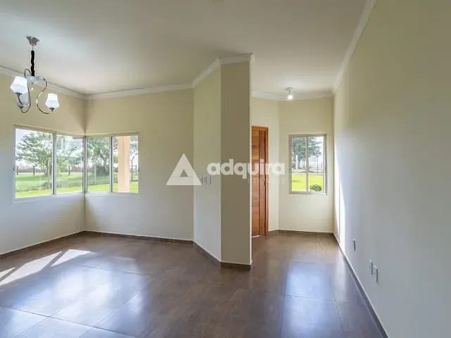 Chácara com 3500m², à venda, no bairro Centro em Carambeí