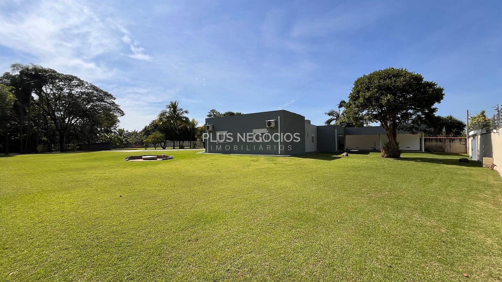 Chácara, 5 quartos, 3657 m² - Foto 9