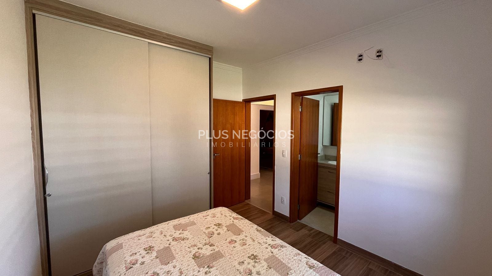 Chácara, 5 quartos, 3657 m² - Foto 30