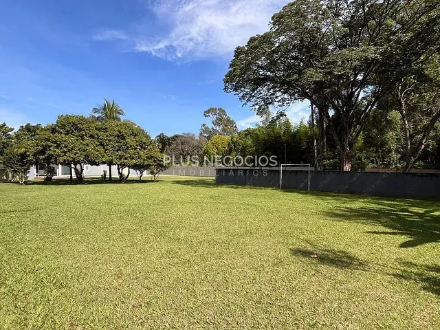 Chácara com 3657m² 5 quartos e 2 banheiros, à venda, no bairro Centro em Araçoiaba da Serra