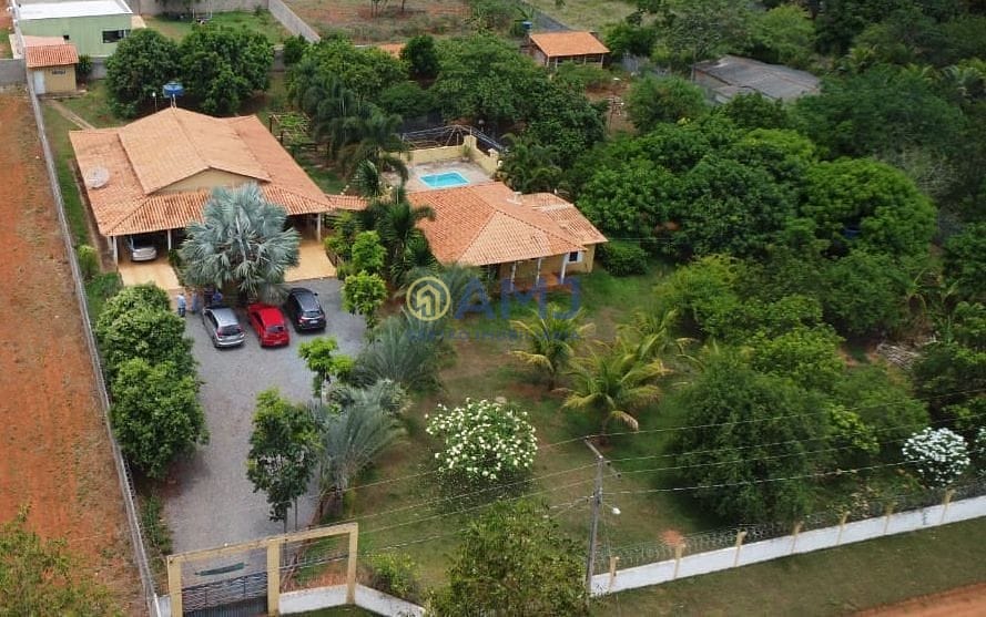 Sítio, 3 quartos, 5000 m² - Foto 1