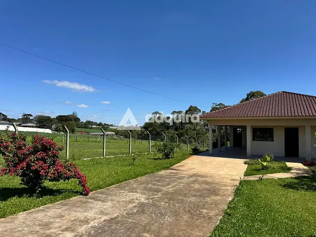 Chácara com 5800m² 3 quartos e 2 banheiros, à venda, no bairro Centro em Carambeí