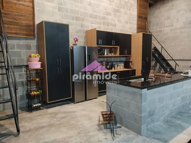 Chácara com 1000m² 6 quartos e 7 banheiros, à venda, no bairro Buquirinha em São José dos Campos