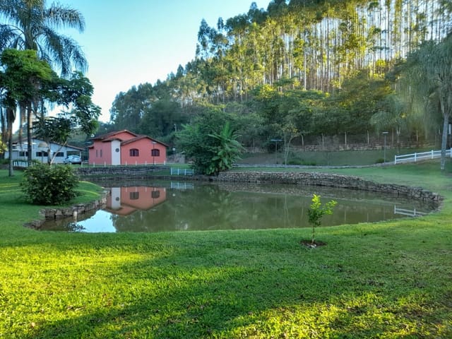 Chácara com 6000m² 2 quartos e 2 banheiros, à venda, no bairro Areias em Itapeva