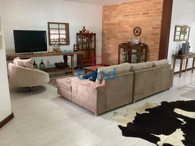 Chácara com 5000m² 2 quartos e 4 banheiros, à venda, no bairro Recanto dos Bandeirantes em Porto Feliz