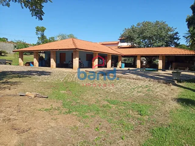 Chácara com 5000m² 2 quartos e 4 banheiros, à venda, no bairro Recanto dos Bandeirantes em Porto Feliz