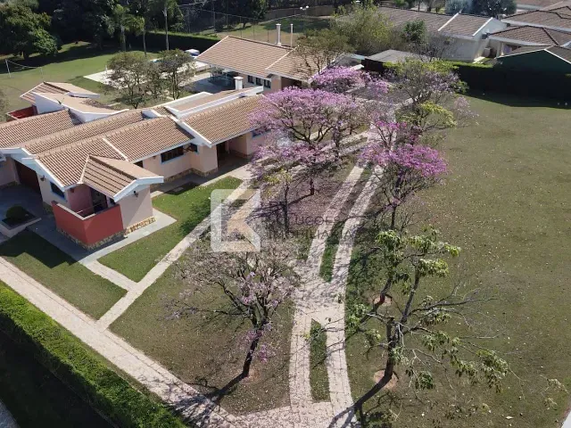 Chácara 3 quartos e 6 banheiros, à venda, no bairro Recanto das Flores em Indaiatuba