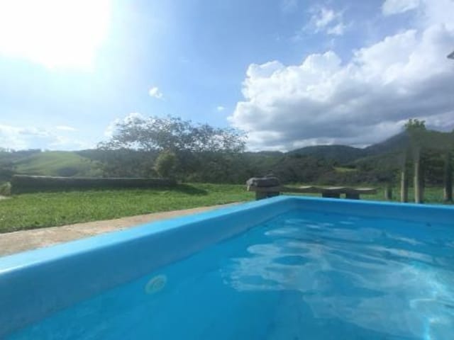Foto do Chácara - Chácara com 4 dormitórios à venda, 4000 m² por R$ 1.200.000,00 - Costinha - São José dos Campos/SP | INDEPENDENCE NEGOCIOS IMOBILIARIOS LTDA