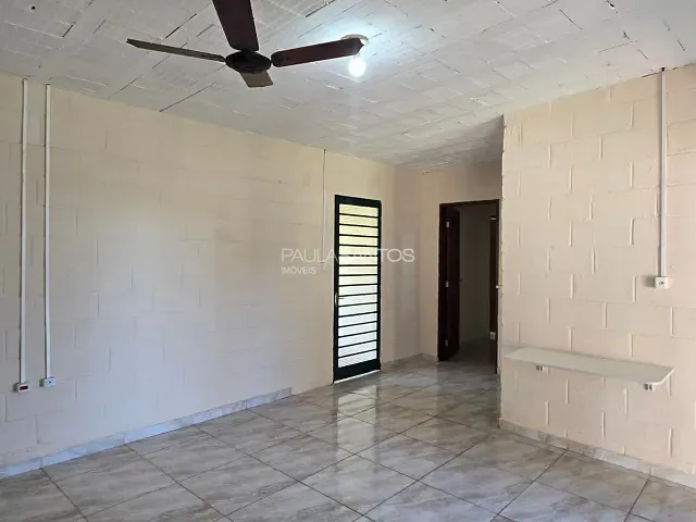 Chácara com 1000m² 2 quartos e 2 banheiros, à venda ou para alugar, no bairro Bosque dos Eucaliptos em Araçoiaba da Serra