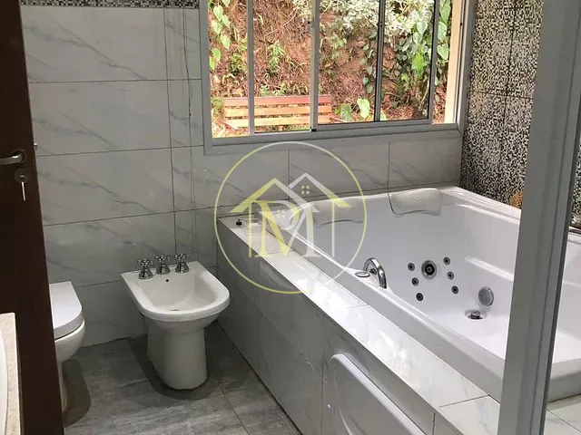 Chácara com 27000m² 3 quartos e 4 banheiros, à venda, no bairro Rural em Mairinque