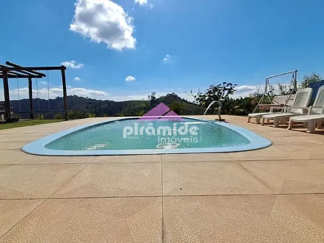Chácara com 1509m² 2 quartos e 4 banheiros, à venda, no bairro Bom Sucesso em São José dos Campos