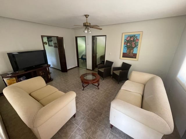 Chácara com 5625m² 2 quartos e 4 banheiros, à venda, no bairro Jardim Monte Cristo em Suzano