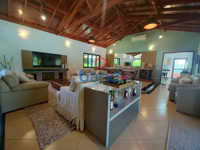 Chácara com 5027m² 5 quartos e 8 banheiros, à venda, no bairro Spring Valley em Porto Feliz