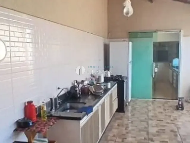 Chácara com 750m² 3 quartos e 2 banheiros, à venda, no bairro Parque Das Palmeiras em Artur Nogueira