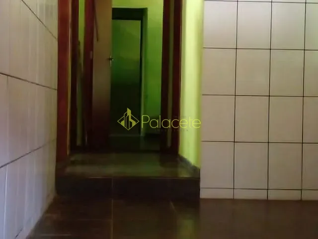 Chácara com 2000m² 4 quartos e 4 banheiros, à venda, no bairro Goiabal em Pindamonhangaba