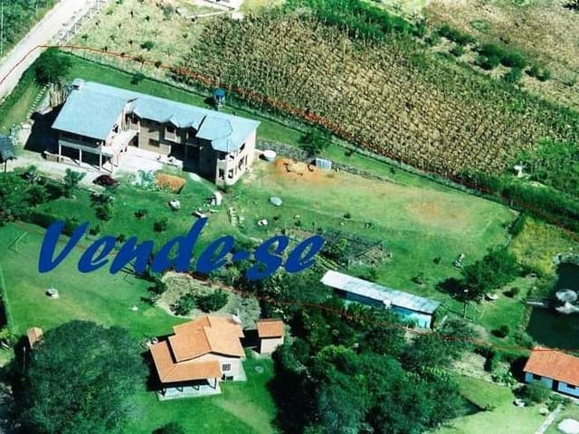 Chácara com 3700m² 4 quartos e 5 banheiros, à venda, no bairro Condomínio Fugi em Extrema