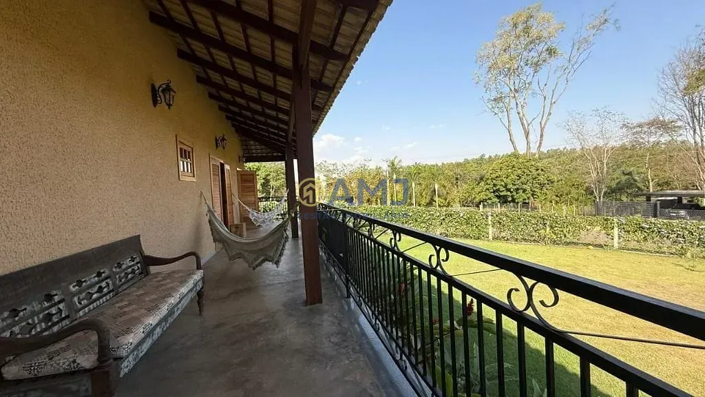 Sítio, 3 quartos, 1532 m² - Foto 2