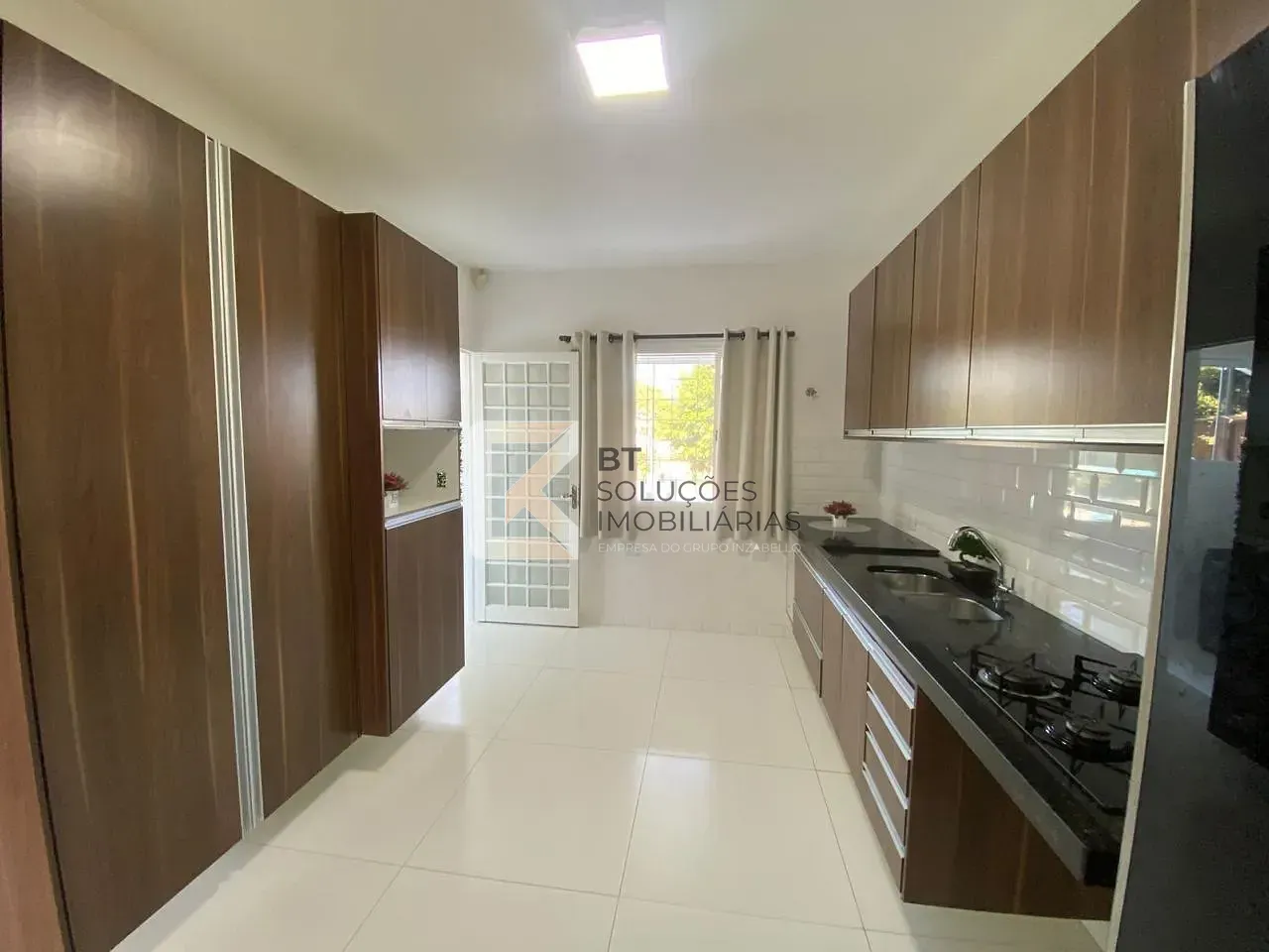 Sítio, 5 quartos, 1500 m² - Foto 13